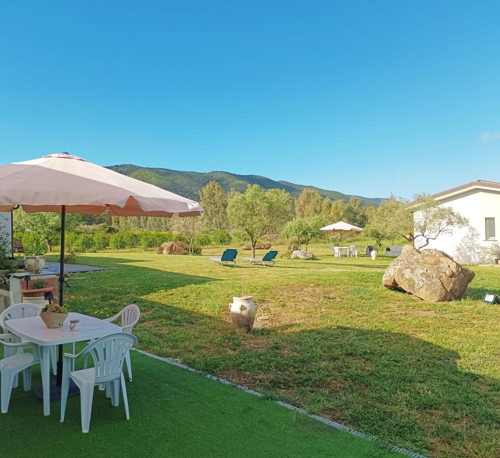 B&B Sensorial Experience Villamassargia Buitenkant foto
