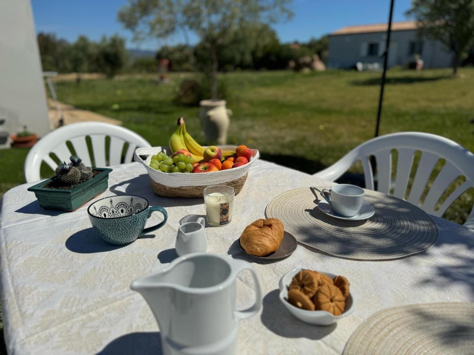 B&B Sensorial Experience Villamassargia Buitenkant foto