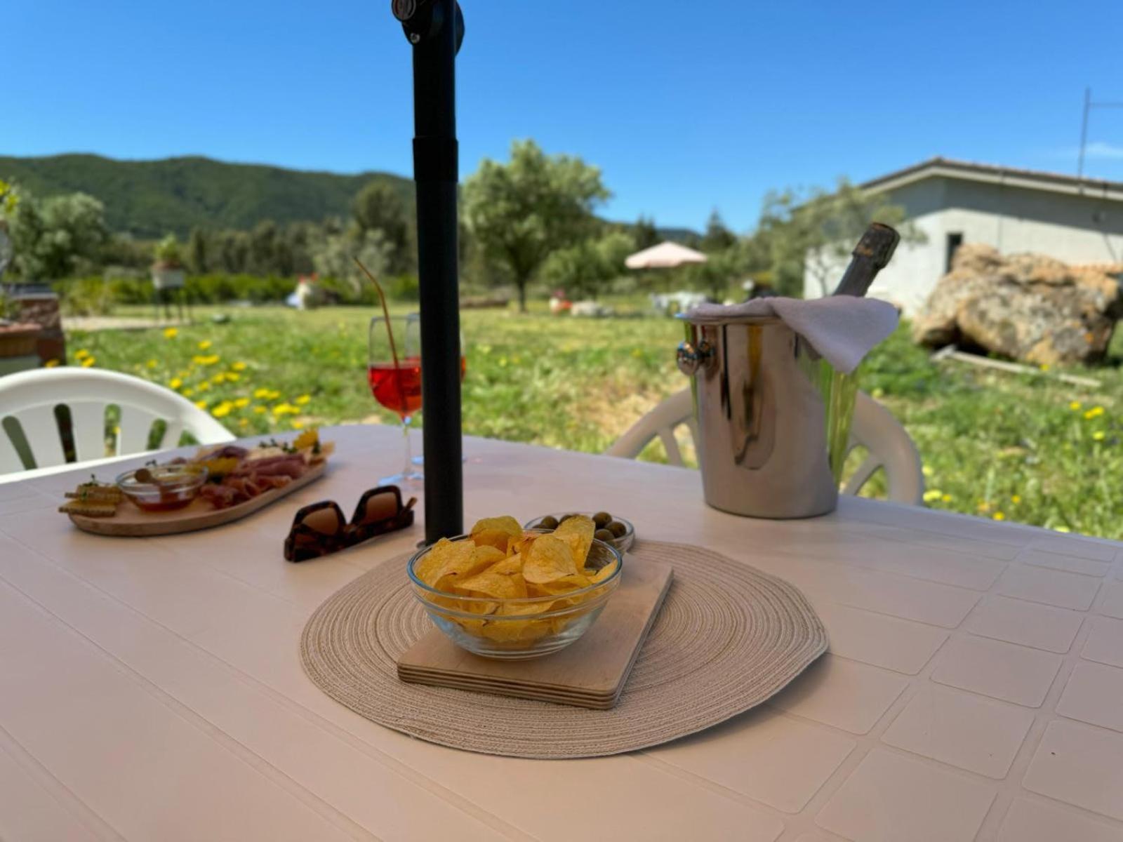 B&B Sensorial Experience Villamassargia Buitenkant foto